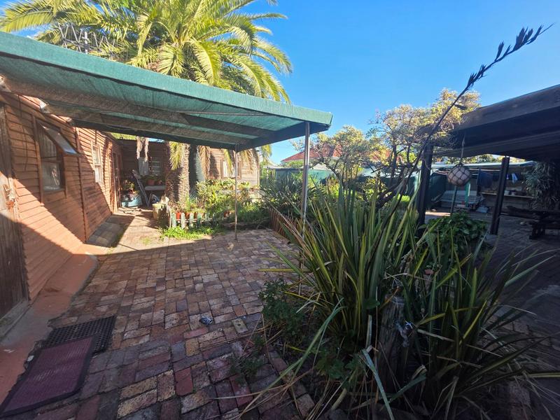 13 Bedroom Property for Sale in Klipkop Western Cape